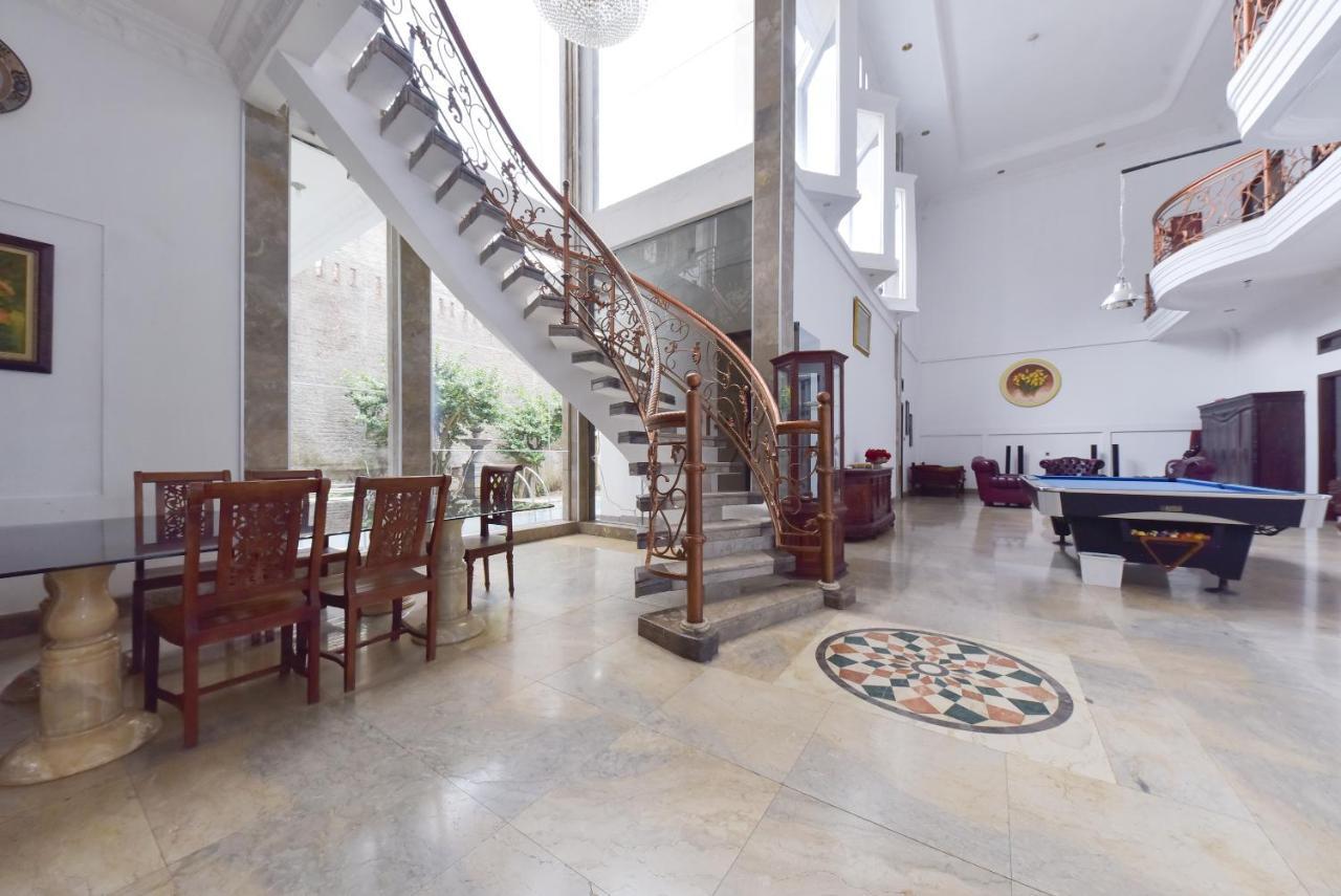Reddoorz Syariah Near Dago Pakar 2 Hotel Bandung Bagian luar foto